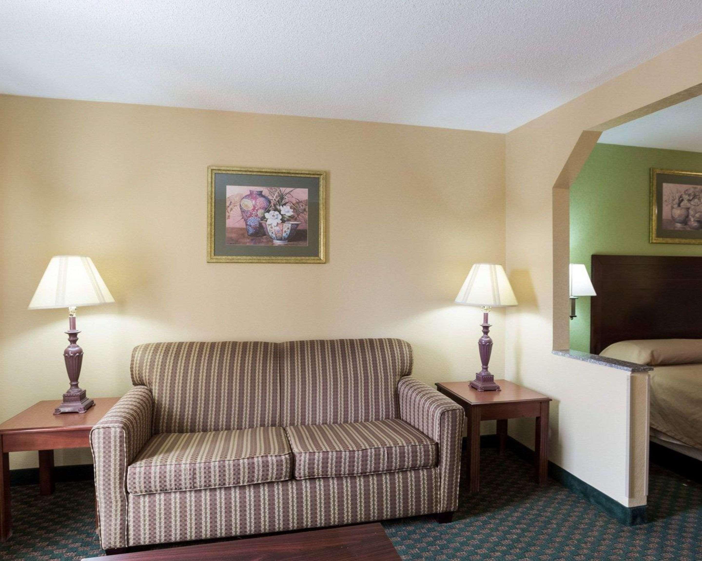Rodeway Inn & Suites New Orleans  Kültér fotó