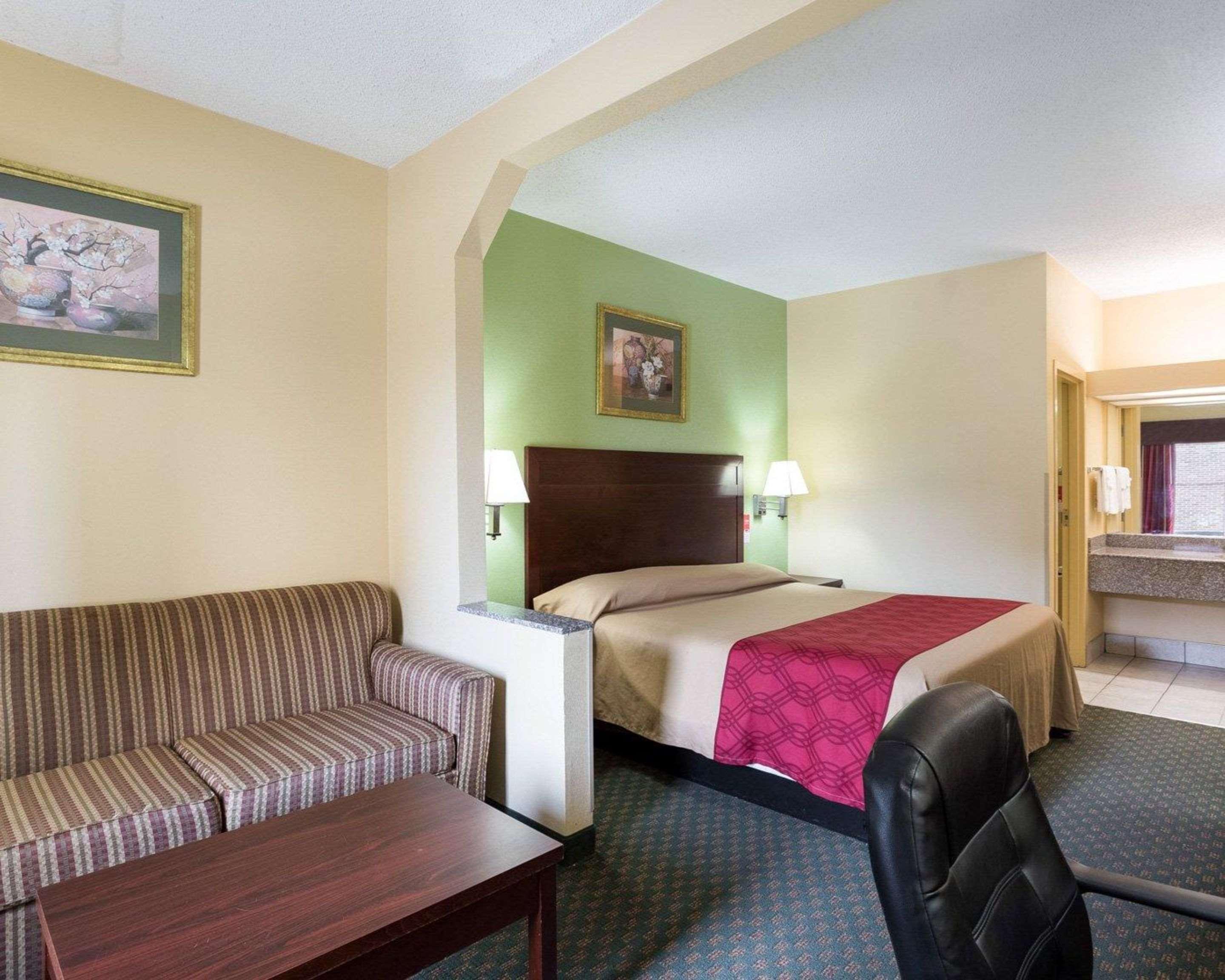 Rodeway Inn & Suites New Orleans  Kültér fotó
